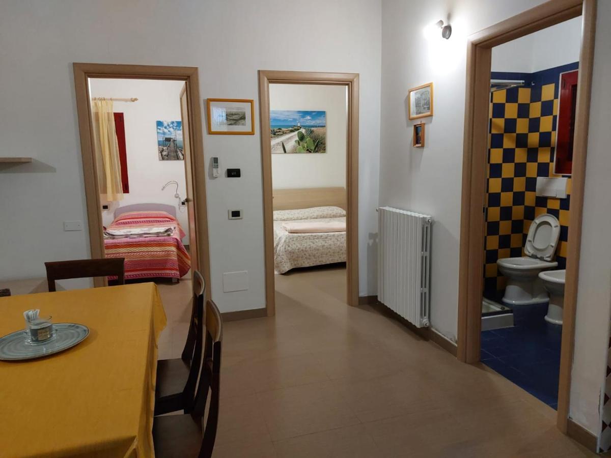 La Dimora In Riva Al Mare Hotel Vieste Bagian luar foto